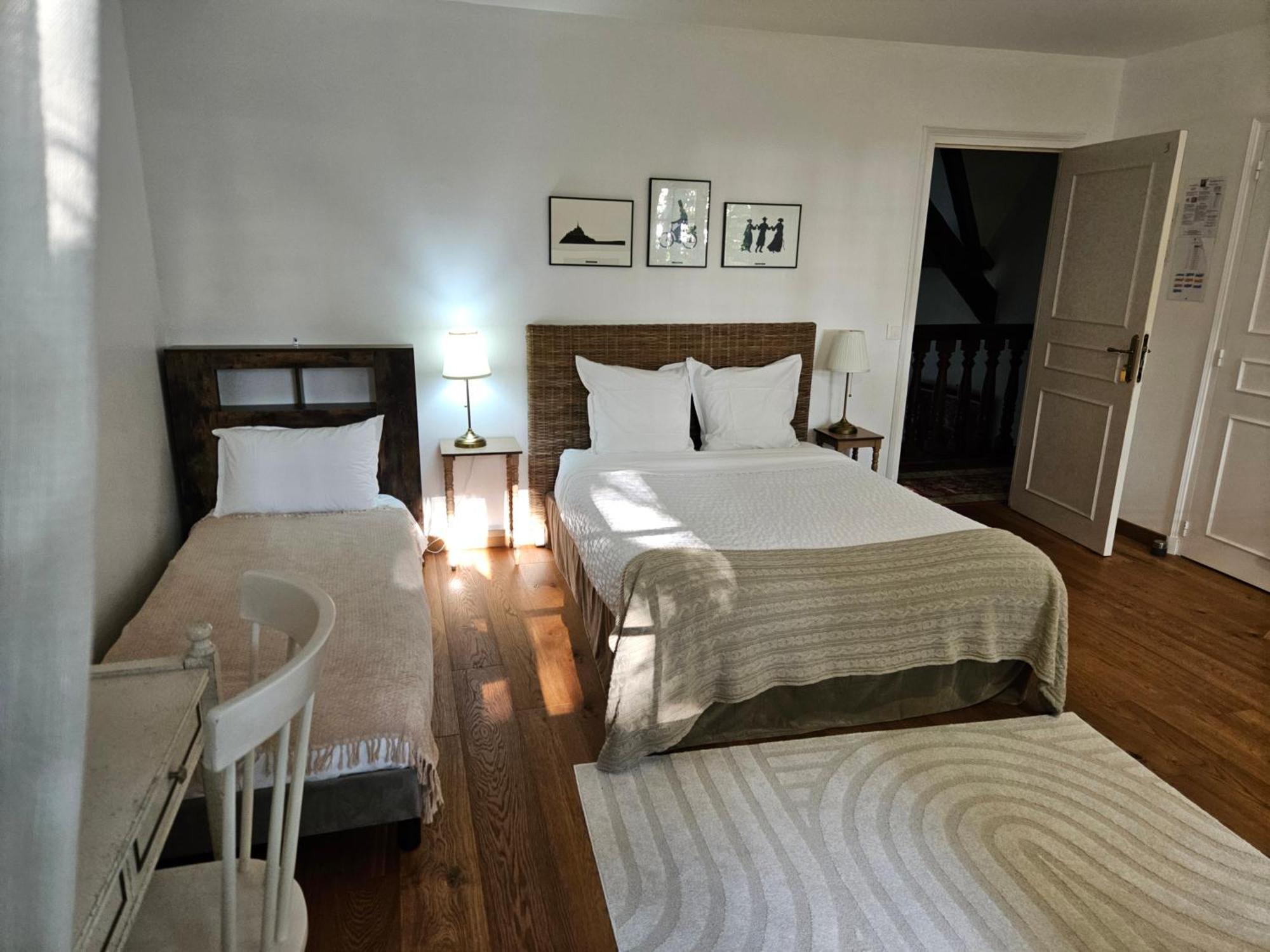 Bed And Breakfast Saultchevreuil, Au Mont Saint Michel Villedieu-les-Poeles-Rouffigny Bagian luar foto