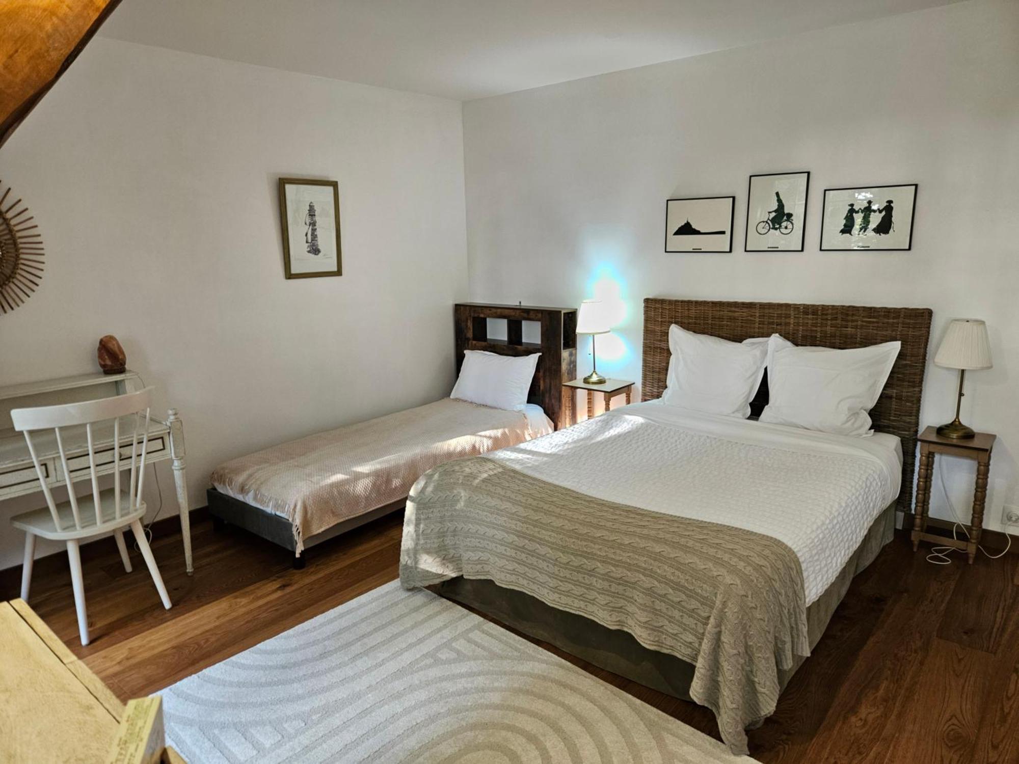Bed And Breakfast Saultchevreuil, Au Mont Saint Michel Villedieu-les-Poeles-Rouffigny Bagian luar foto